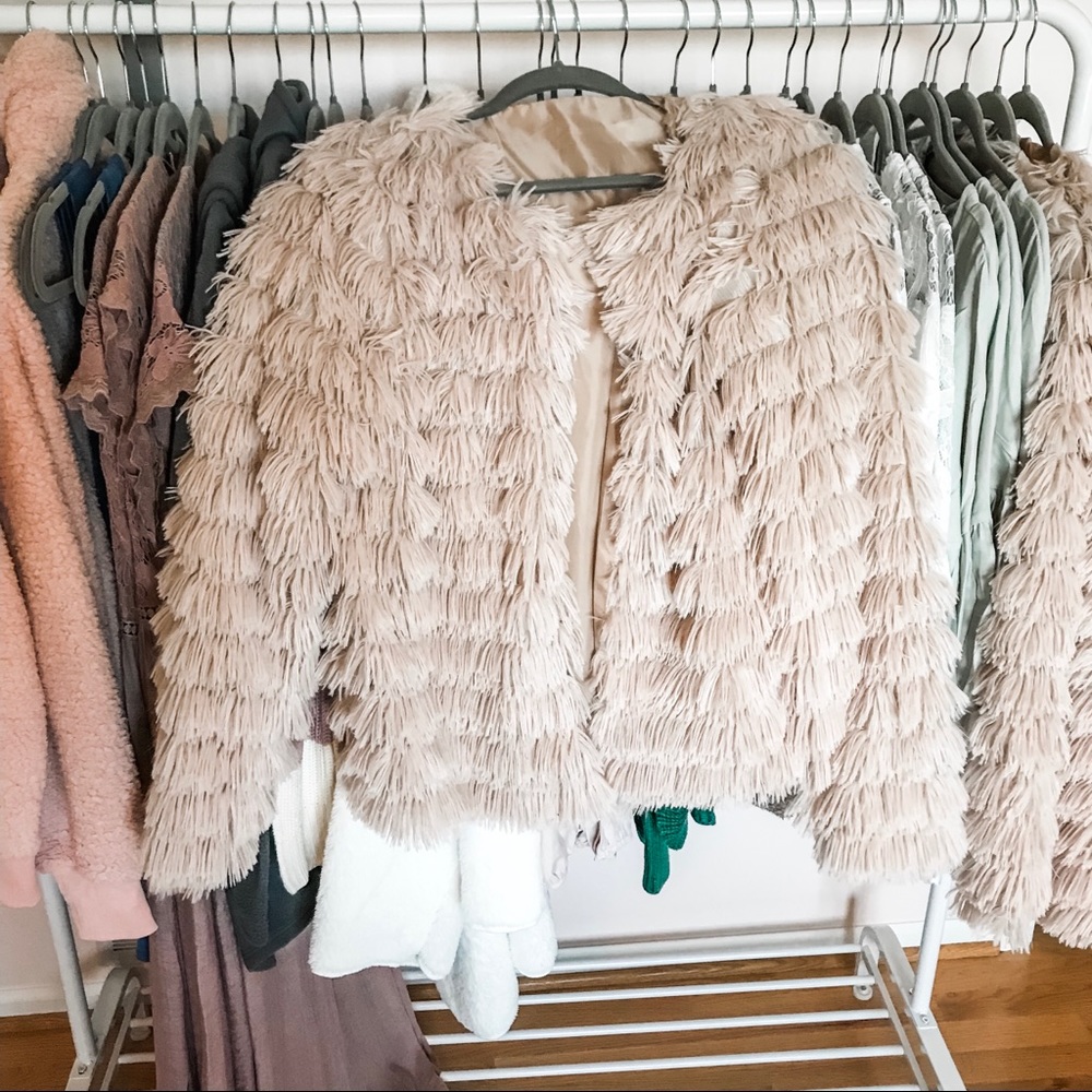 1 Left!! š„Faux Fur Shaggy Cardigan Fringe Jacket - Picture 6 of 8